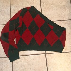 One sleeve Cropped Sweater